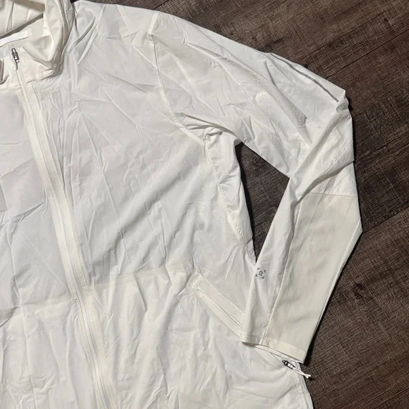 lululemon athletica White Windbreaker Jacket - Picture 3 of 10